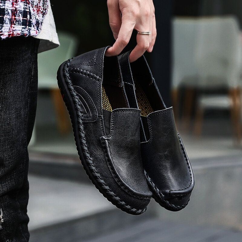 Mężczyźni Pure Color Miękka Skóra Antypoślizgowa Szerokie Dopasowanie Casual Slip-on Buty Do Szycia Ręcznego