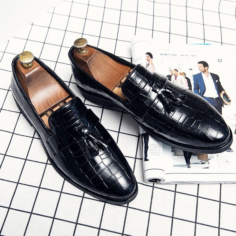 Męskie Skórzane Oddychające Miękkie Podeszwy Retro Crocodile Grain Slip On Casual Shoes