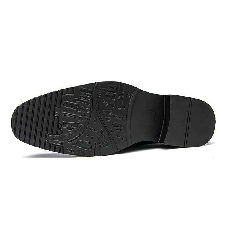 Mężczyźni Retro Metalowa Klamra Skórzane Łączenie Syntetyczny Zamsz Wygodne Do Noszenia Business Casual Shoes