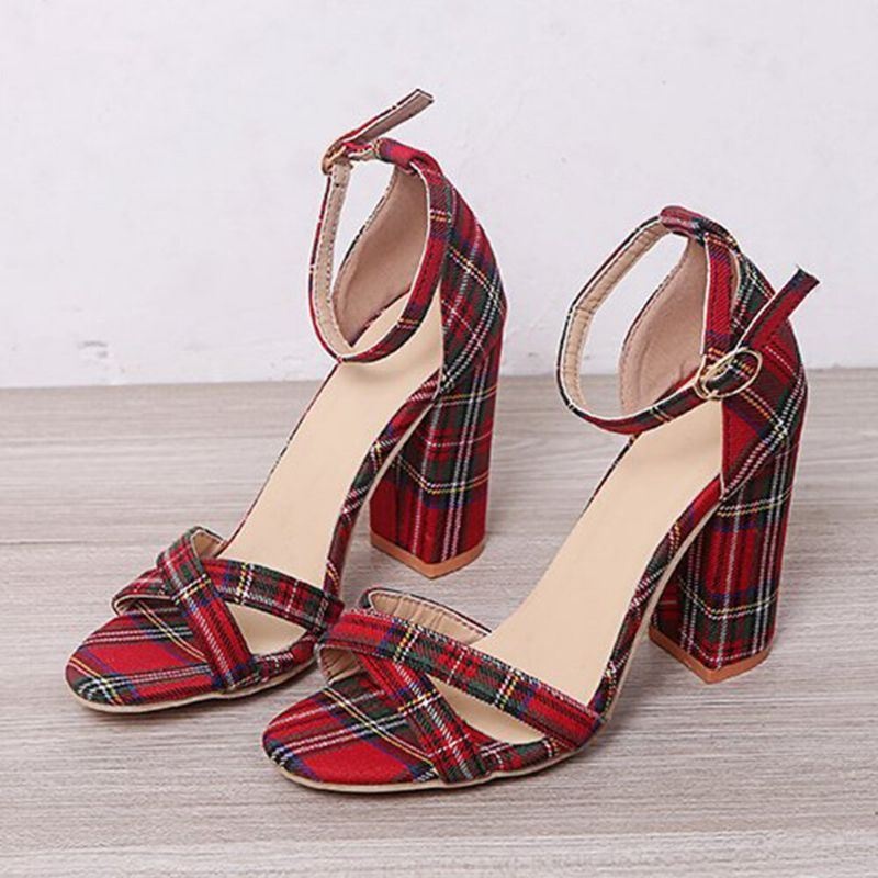 Kobiety Plus Size Krata Masywny Obcas Peep Toe Klamra Letnie Sandały Na Obcasie