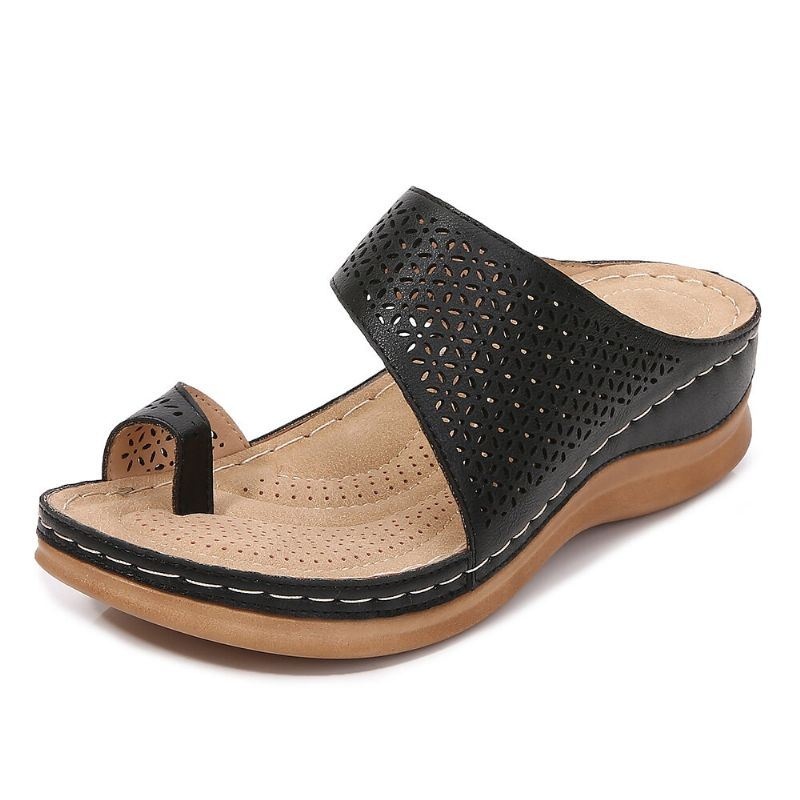 Kobiety W Dużym Rozmiarze Toe Ring Hollow Out Beach Slide Sandały