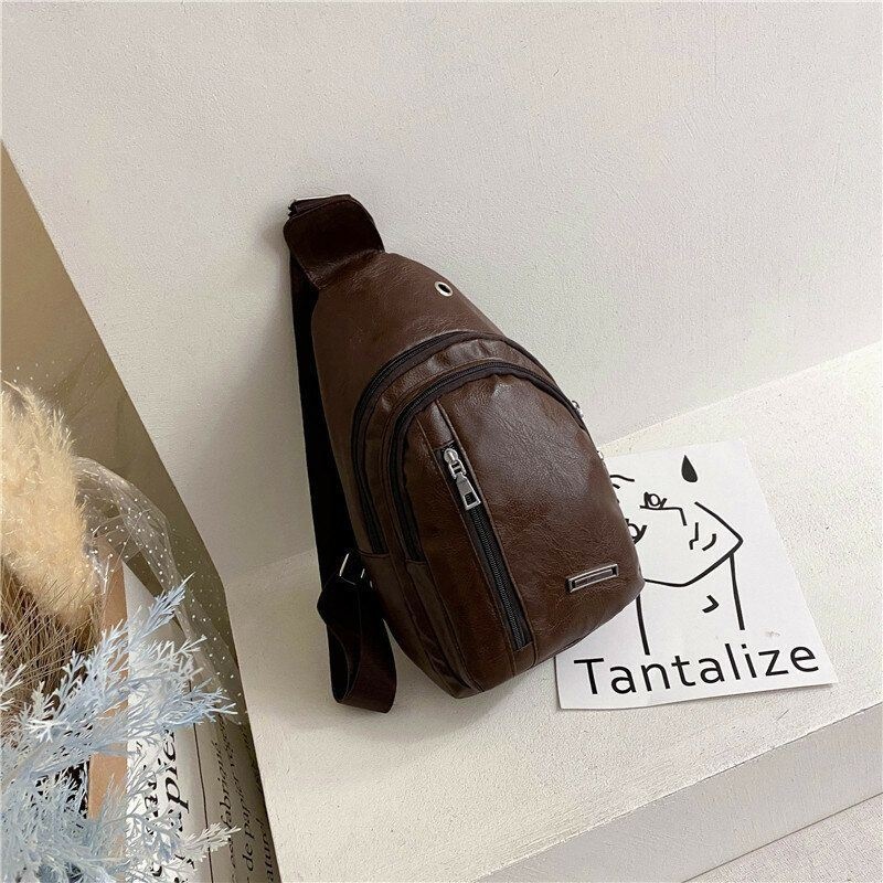 Mężczyźni Pu Skórzany Otwór Na Słuchawki Multi-carry Wodoodporna Torba Crossbody Torba Na Klatkę Piersiową Torba Na Ramię